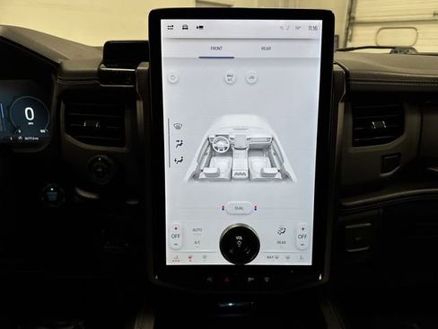 Used 2022 Ford Expedition Max Platinum image 22