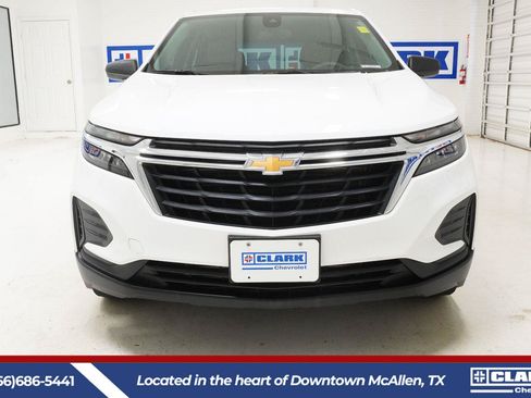 Used 2024 Chevrolet Equinox LS w/ Driver Confidence II Package FWD image 2