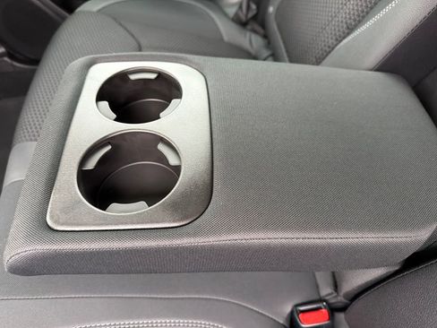 Used 2023 Subaru Forester Premium image 28