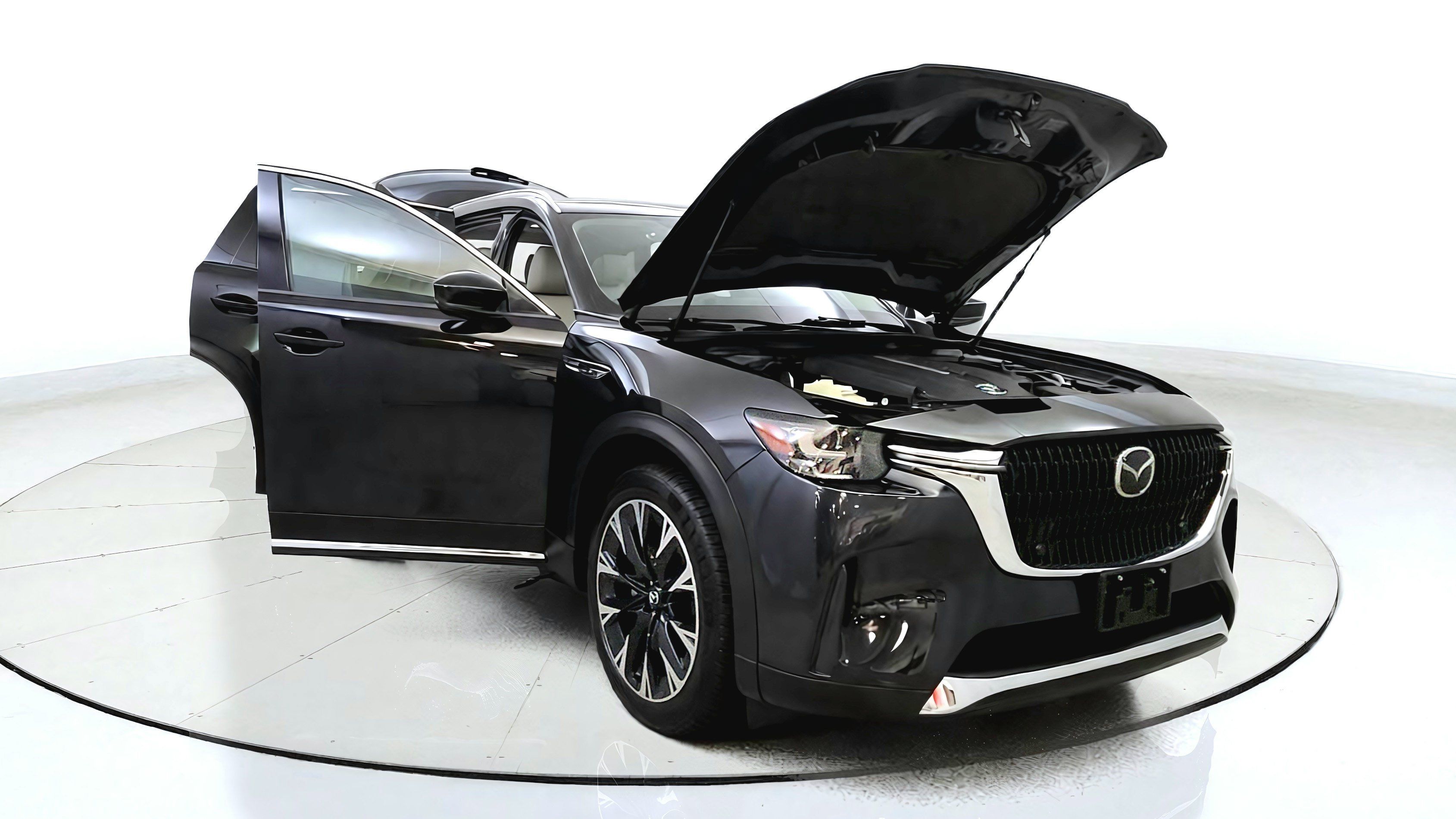 Used 2024 MAZDA CX-90 Plug-In Hybrid w/ Premium Pkg AWD/4WD image 9