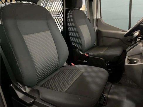 Used 2024 Ford Transit 250 Low Roof w/ Exterior Upgrade Package image 63