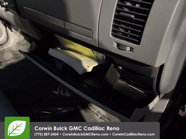 Used 2009 GMC Sierra 2500 SLE w/ Convenience Package AWD/4WD image 39