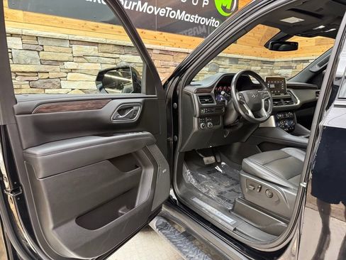 Used 2021 Chevrolet Tahoe Z71 w/ Rear Media and Nav Package AWD/4WD image 51