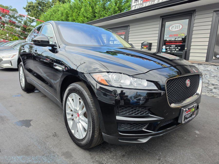 Used 2020 Jaguar F-PACE Prestige AWD/4WD image 4