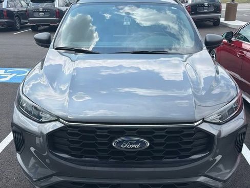 Used 2023 Ford Escape ST-Line w/ Tech Pack #1 AWD/4WD image 12
