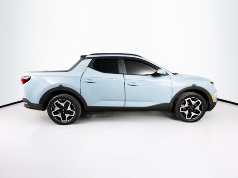 Used 2023 Hyundai Santa Cruz Limited AWD/4WD image 2