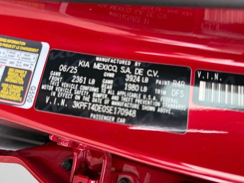 New 2025 Kia K4 LXS FWD image 31