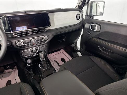 Used 2024 Jeep Wrangler Sahara AWD/4WD image 22