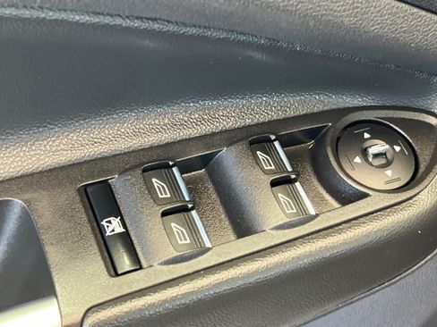 Used 2015 Ford C-MAX SE FWD image 13