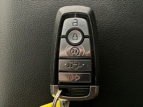 Certified 2022 Ford F150 Lariat w/ Equipment Group 502A High image 34