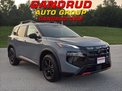 New 2026 Nissan Rogue SV w/ Rock Creek Premium Package