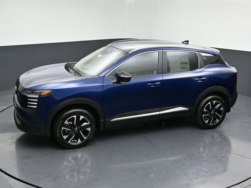 New 2026 Nissan Kicks SV AWD/4WD image 24