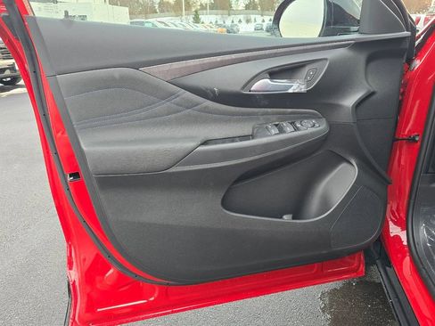 New 2026 Buick Envista Sport Touring image 12