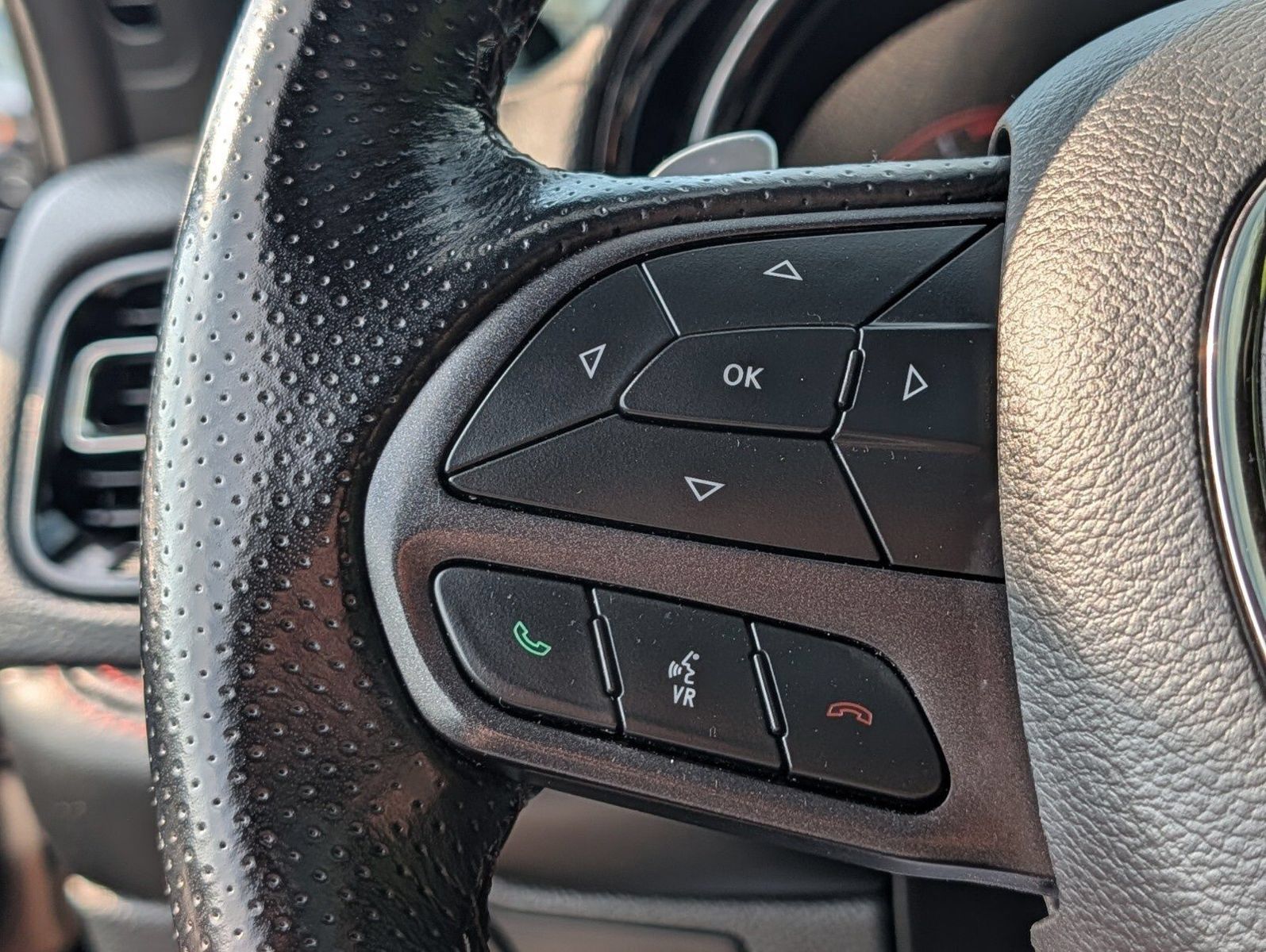 Used 2024 Dodge Durango GT AWD/4WD image 36