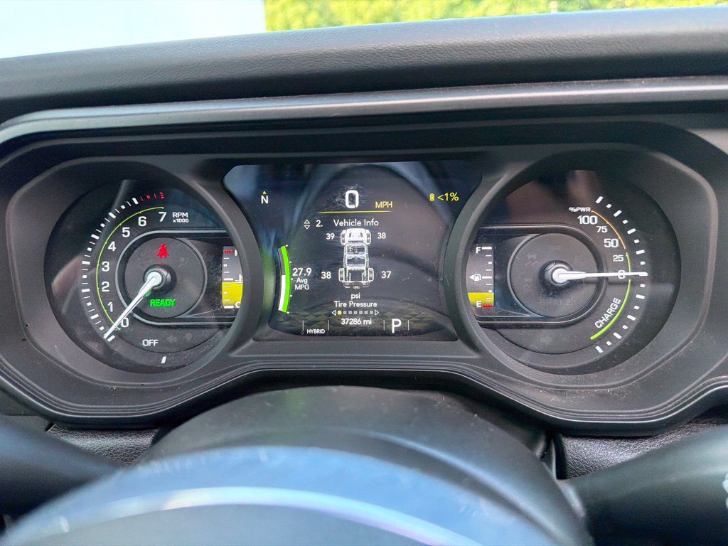Used 2024 Jeep Wrangler High Altitude AWD/4WD image 53