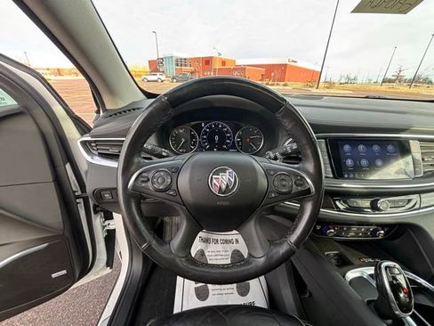 Used 2021 Buick Enclave Avenir w/ Avenir Technology Package image 12