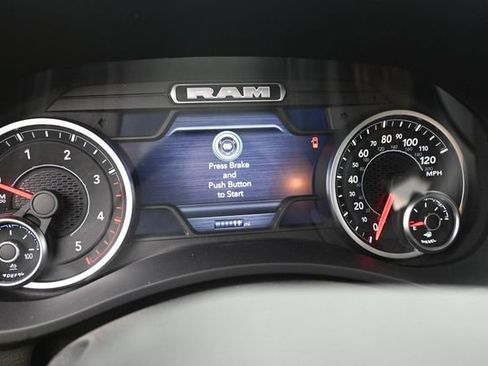 New 2026 RAM 2500 Big Horn AWD/4WD image 21