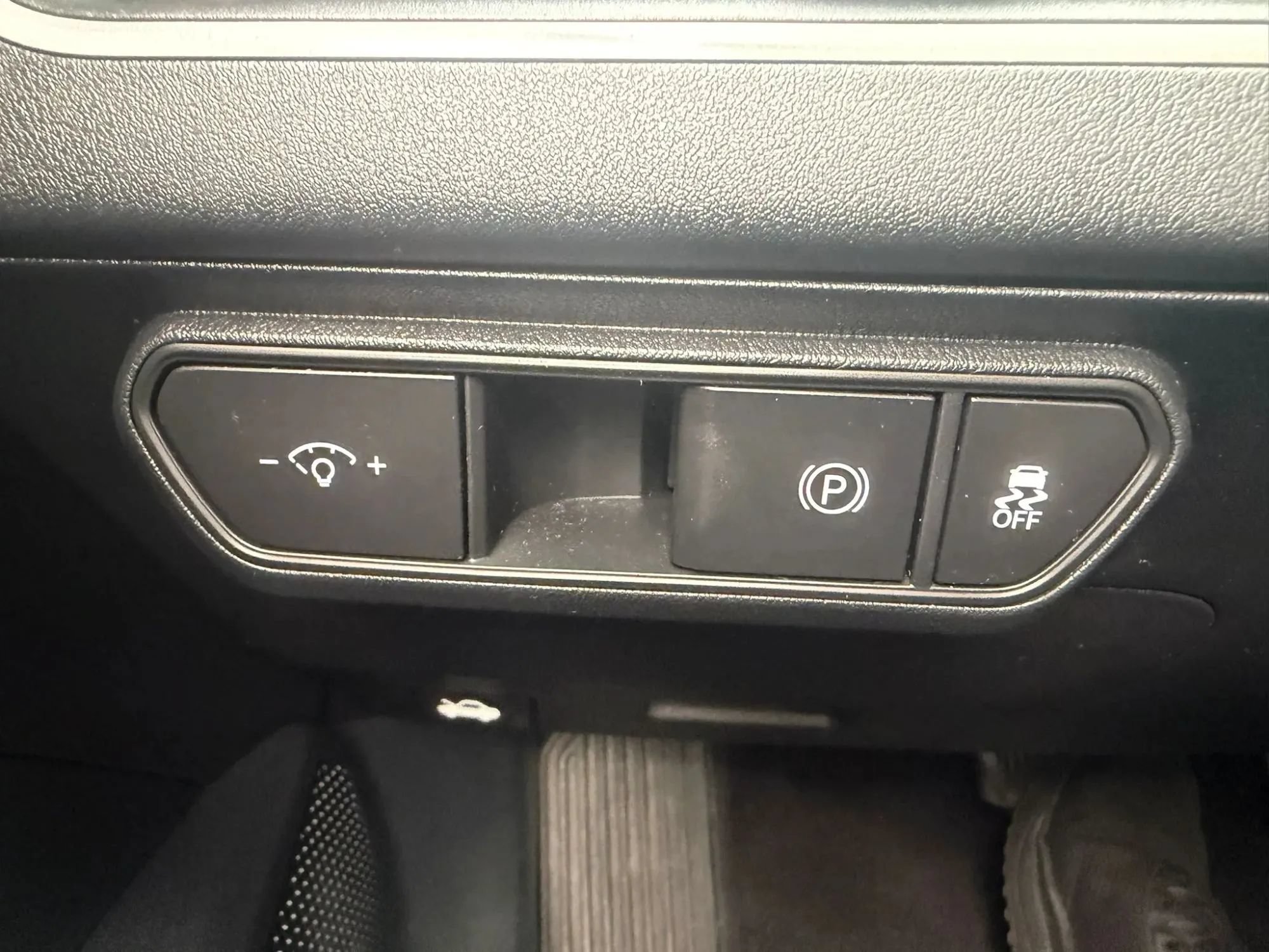 Used 2025 Kia K4 FWD image 17