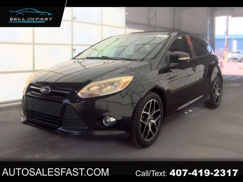 Used 2013 Ford Focus SE FWD image 1