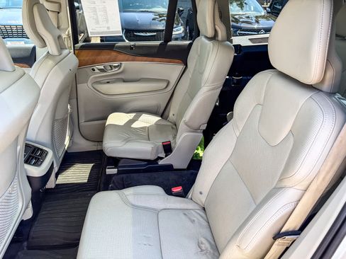 Used 2020 Volvo XC90 T6 Inscription w/ Protection Package Premier AWD/4WD image 17