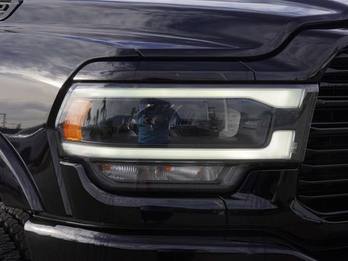 Used 2019 RAM 3500 Laramie AWD/4WD image 11