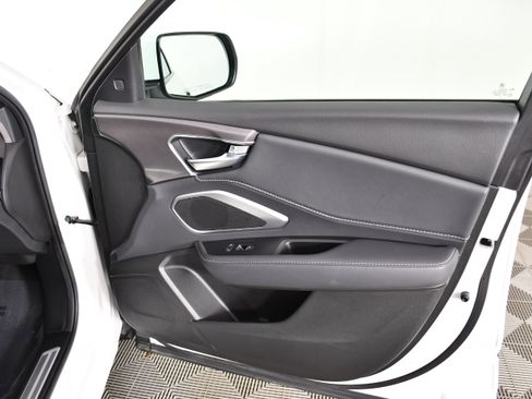 Certified 2025 Acura RDX SH-AWD image 39