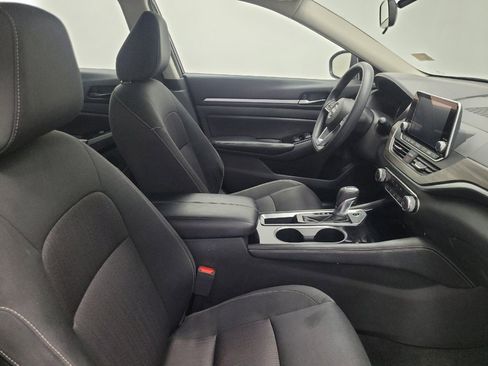 Used 2023 Nissan Altima 2.5 SV image 21
