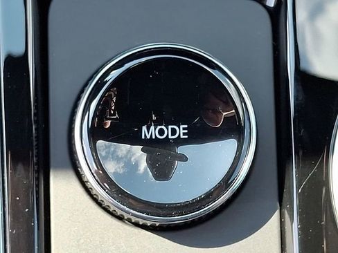 Used 2026 Chevrolet Equinox LT FWD image 25