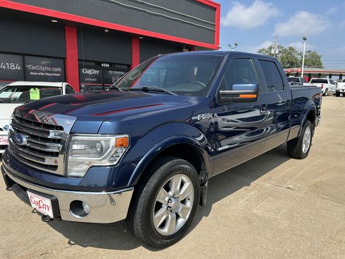 Used 2013 Ford F150 Lariat w/ Luxury Equipment Group image 2