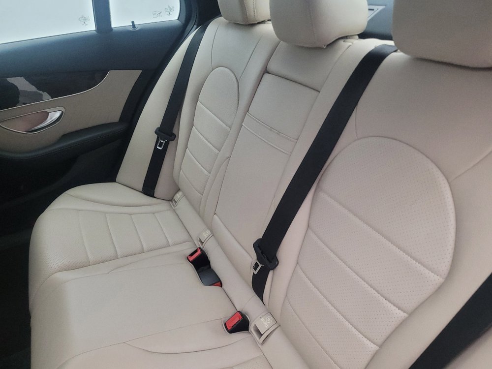 Used 2020 Mercedes-Benz C 300 Sedan image 18