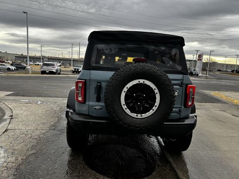 Used 2022 Ford Bronco Badlands image 4