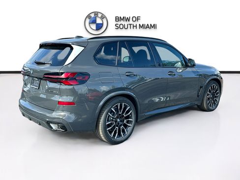 New 2026 BMW X5 xDrive50e w/ M Sport Package image 6