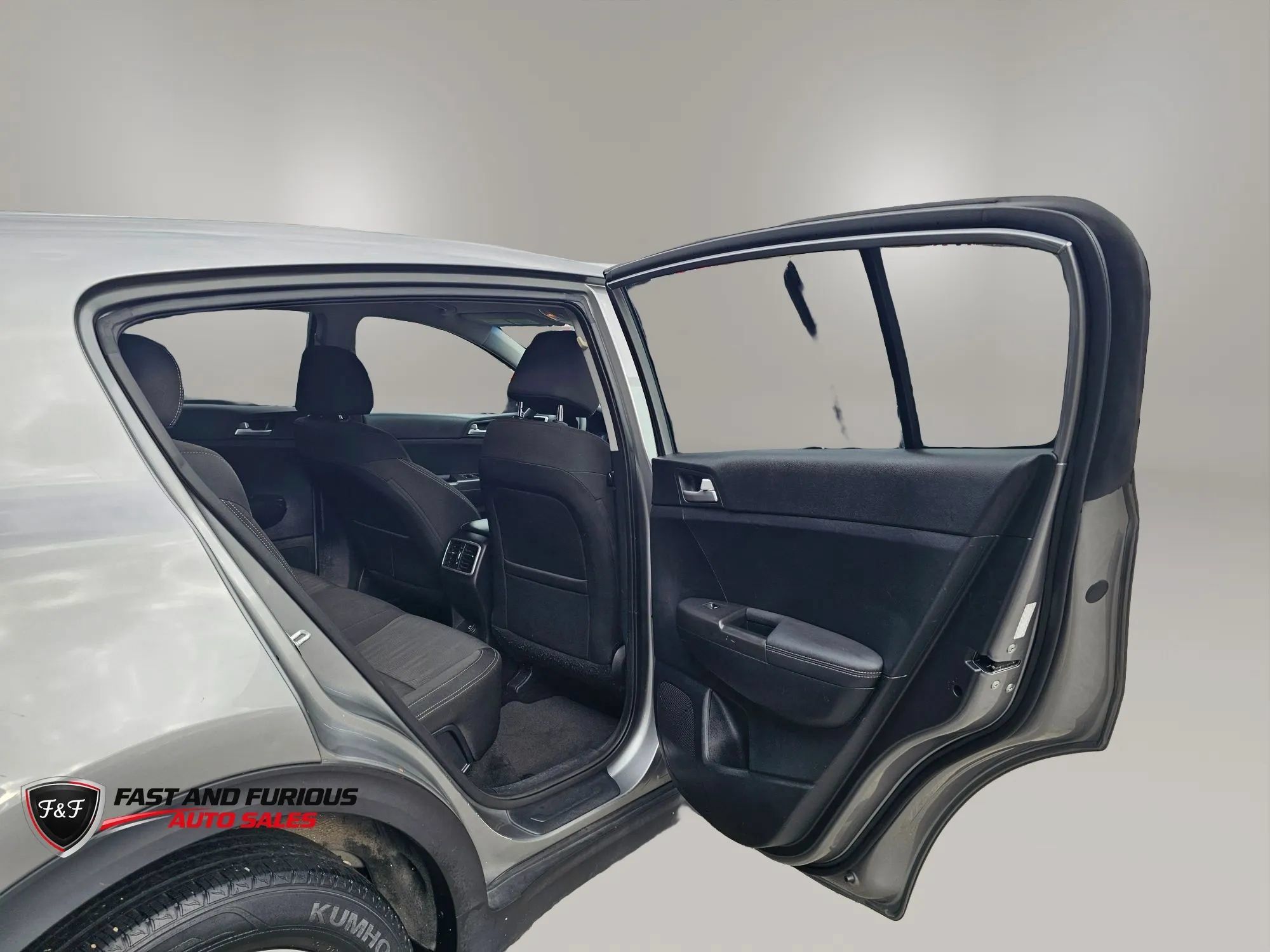 Used 2020 Kia Sportage LX FWD image 12