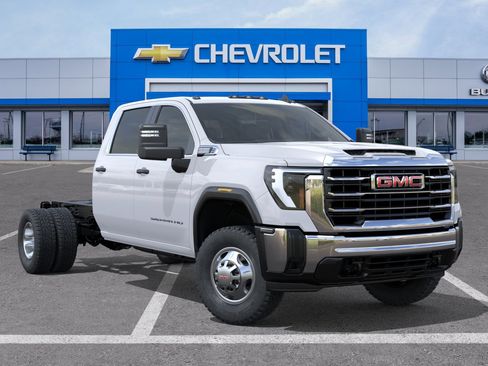 New 2026 GMC Sierra 3500 Pro AWD/4WD image 10
