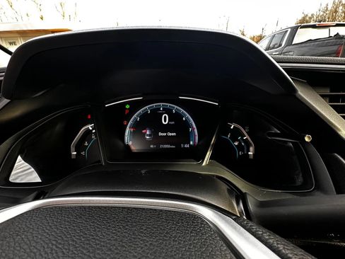 Used 2019 Honda Civic LX image 10