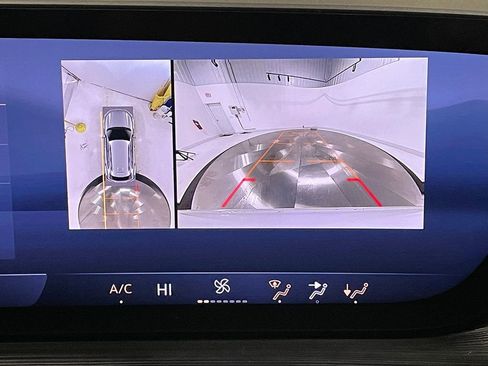 Used 2025 Buick Envision Sport Touring image 4