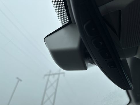 New 2026 Volkswagen Tiguan SE image 68