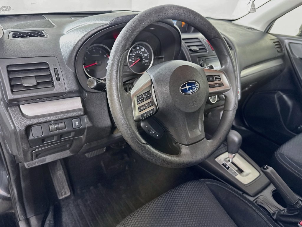 Used 2015 Subaru Forester 2.5i w/ Alloy Wheel Package AWD/4WD image 9