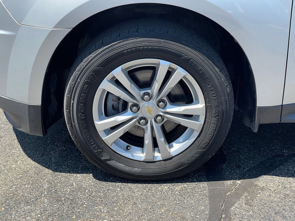 Used 2012 Chevrolet Equinox LTZ AWD/4WD image 11