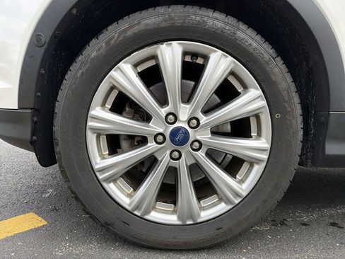 Used 2018 Ford Escape Titanium AWD/4WD image 19