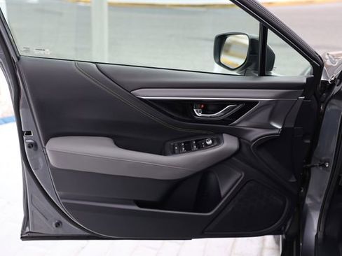 Certified 2021 Subaru Outback Onyx Edition XT image 14