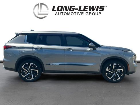 Used 2022 Mitsubishi Outlander SE AWD/4WD image 8