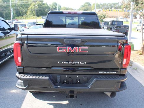 Used 2020 GMC Sierra 2500 Denali w/ Denali Ultimate Package AWD/4WD image 7