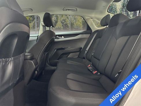Used 2021 Kia K5 LXS image 10