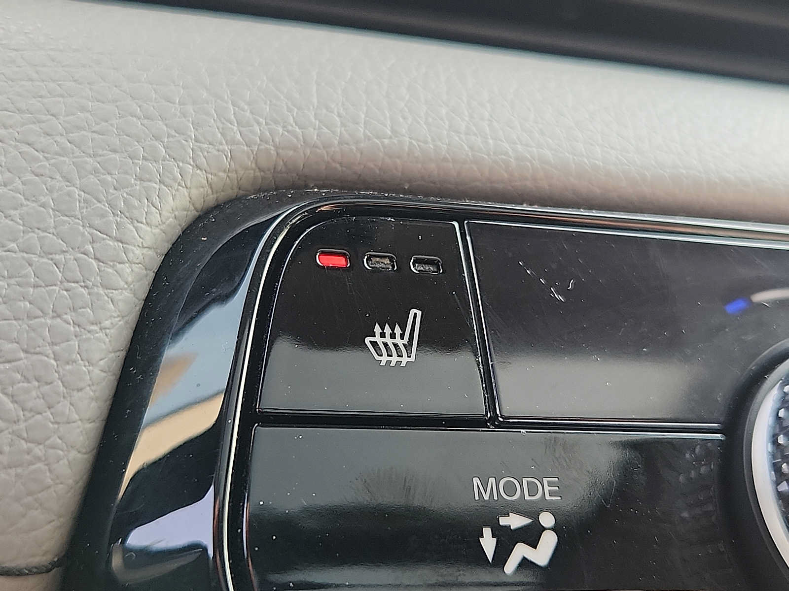 Used 2024 Honda Pilot Touring image 25