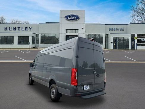 Used 2024 Mercedes-Benz Sprinter 2500 w/ Acoustic Package image 5