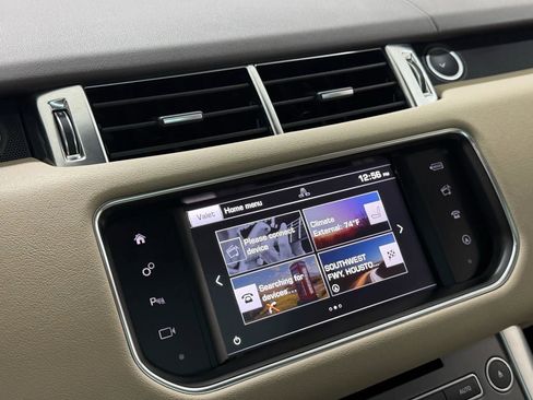 Used 2016 Land Rover Range Rover Sport SE image 27