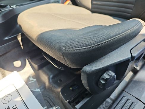 Used 2019 Ford Ranger XL w/ Equipment Group 101A Mid AWD/4WD image 24