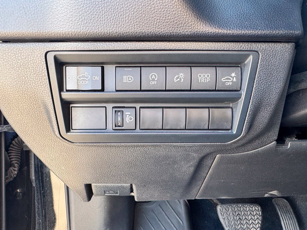 Used 2024 Toyota Tundra SR5 w/ SR5 Convenience Package AWD/4WD image 21