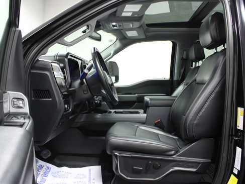 Used 2024 Ford F250 Lariat w/ Tremor Off-Road Package AWD/4WD image 12